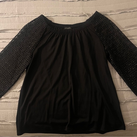 Talbots Tops - ❤️2/$15 or 3/$21❤️ Talbots Black Top/Lace Sleeves, Size Small